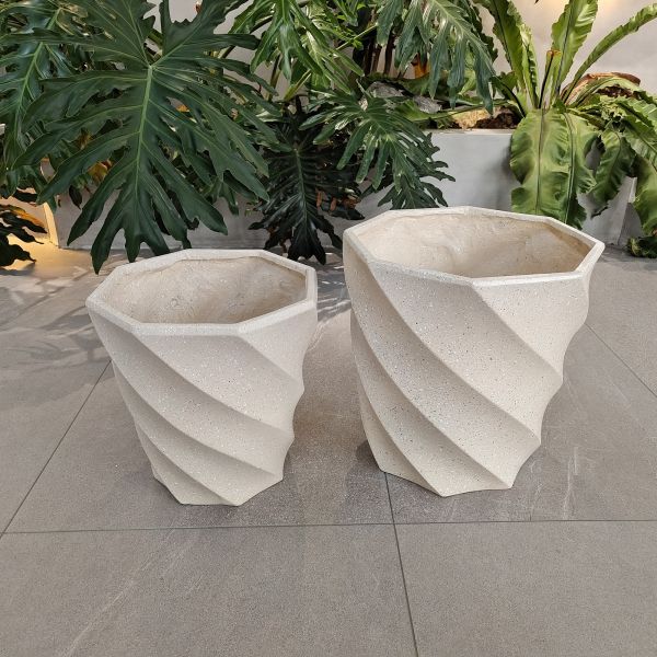 Reinforced Plant Pot Handcrafted Cream colored Clay and Fiber Vase For Home Decor