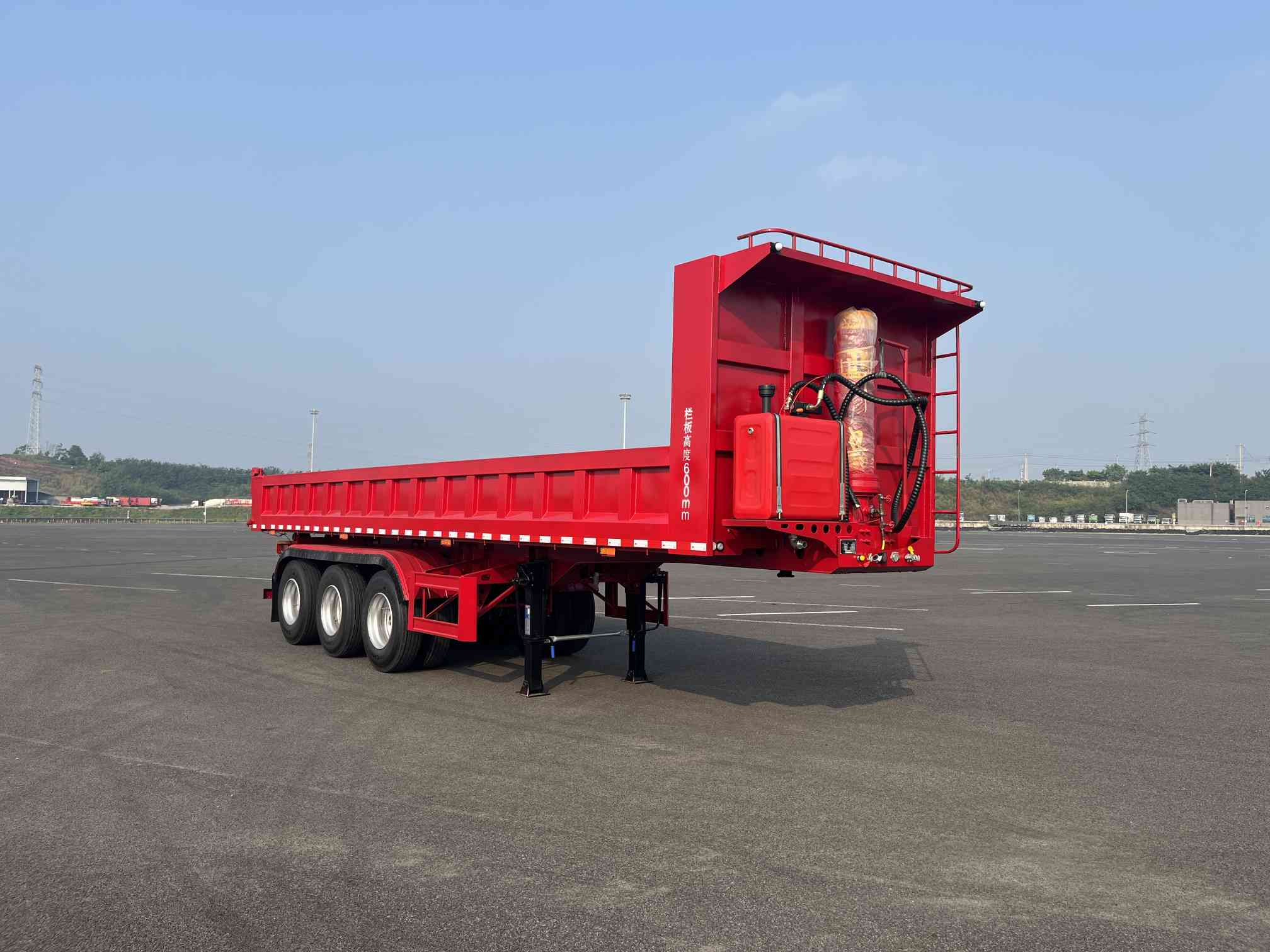 High Quality 40-100 Tons Fence Drop Side Board Trailer 3/4 Axle Cargo Sidewall Fence Semi Trailer Lowbed Semi Trailer for Sale