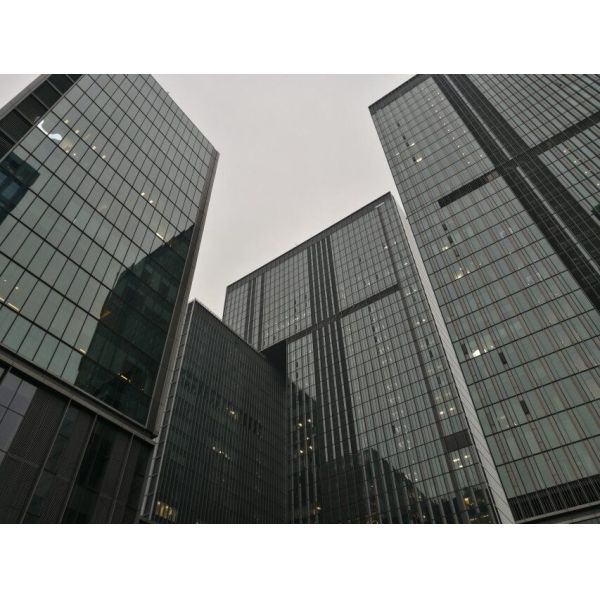 Metal Prefab Multi Storey Steel Column Building Dormitory C Z Purlin