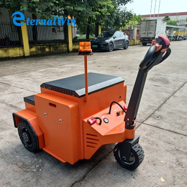 Mini Tractor Truck Lifting Machine Customized Solutions For Heavy Duty Material Handling