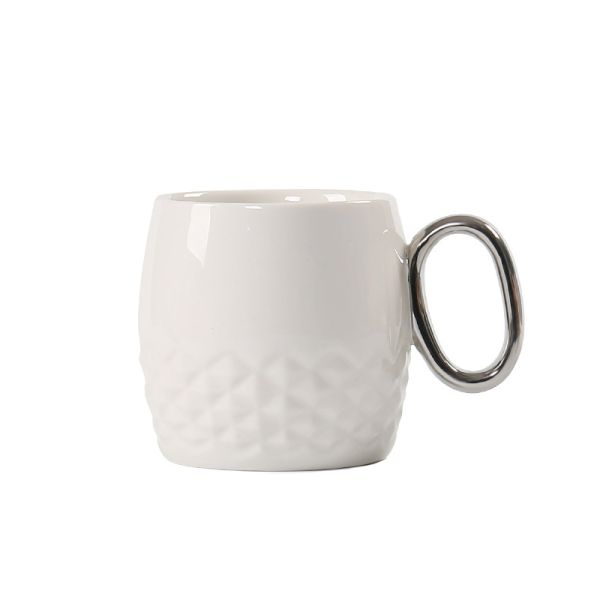 Funny Pineapple Shape Ceramic Coffee Mugs Porcelain Black White With Gold Handle Plated