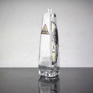 China Thirst Quenching Bottle With Screen Printing And 750ml Glass Material on sale