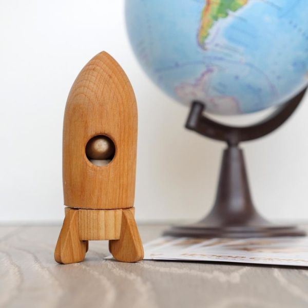 Multifunctional Wooden Rocket Toy , Wooden Activity Rocket With Astronaut Dog