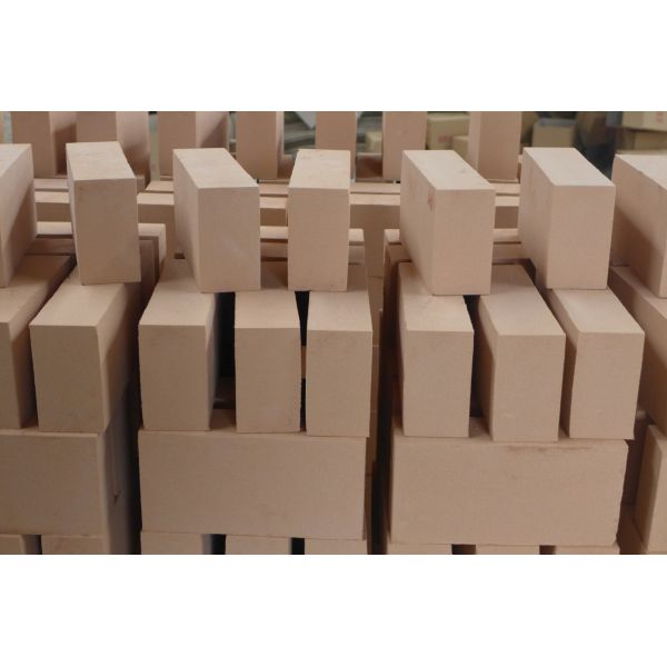 High Alumina Insulating Fire Brick / Lightweight Refractory Bricks For Insulation Zone