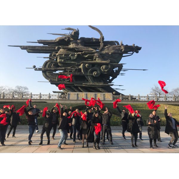 5KWh Stackable LiFePO4 battery packs 51.21V 100Ah lithium battery for household energy storage