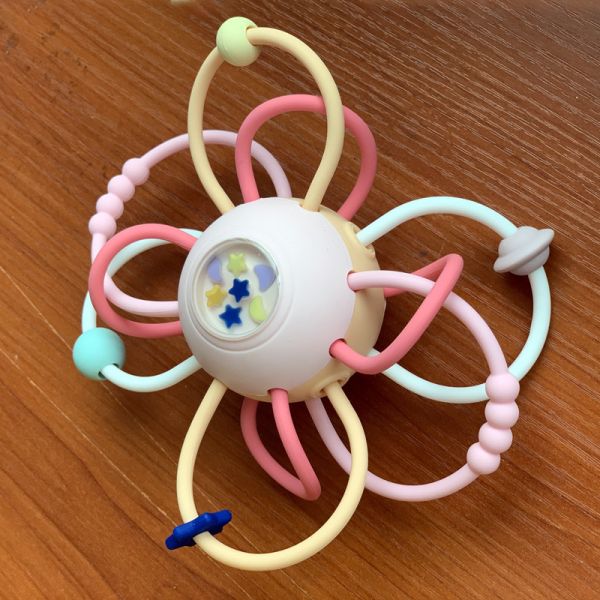 Baby Puzzle Silicone Hand Grab Ball Toy Food Grade Silicone Early Education Vocal Hand Grab Ball Toy