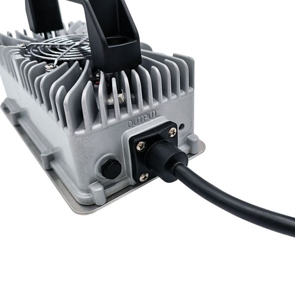 48V 15A 60V 10A 72V 9A 84V 8A Waterproof Battery Chargers Li Ion Battery Charger