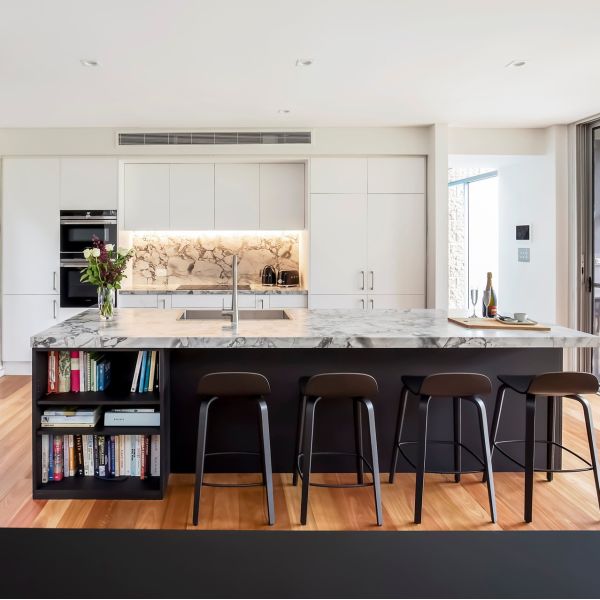 White Black Lacquer Kitchen Cabinets Furniture Pantry Cabinet