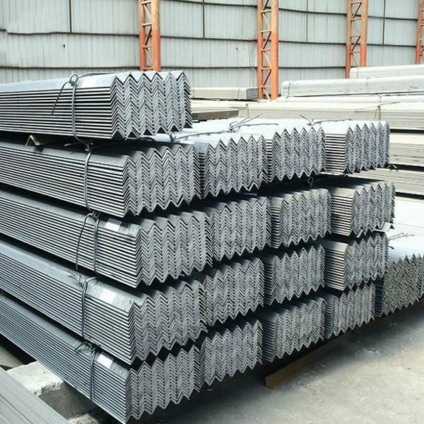 3mm Hot Dip Wall Galvanized Steel Angle Bar Slotted