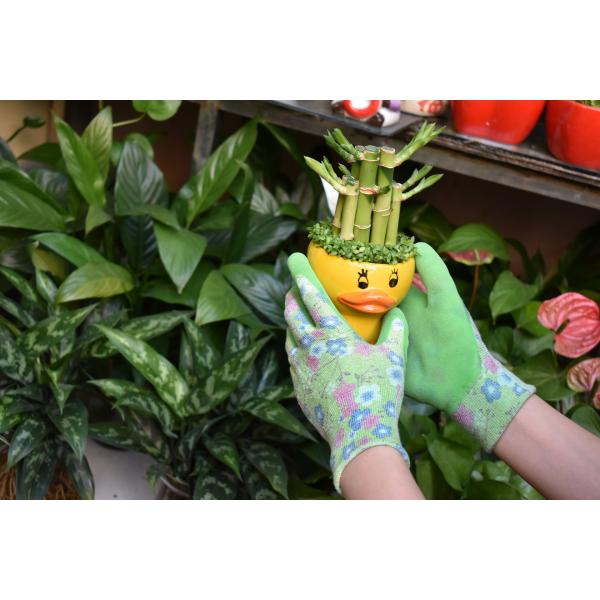 Kids Gardening Bamboo Fiber Knit With Green Latex Coating Work Gloves
