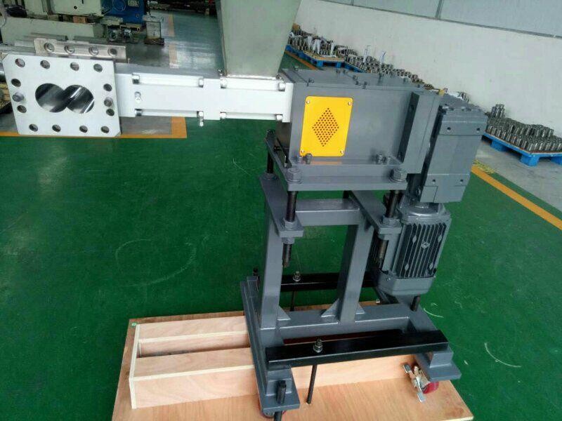 Nitriding Twin Screw Extrusion Machine , Co Rotating Recycled Plastic Extruder