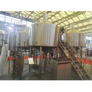 Four Vessel Craft Beer Brewing Equipment Stainless Steel Steam Heating