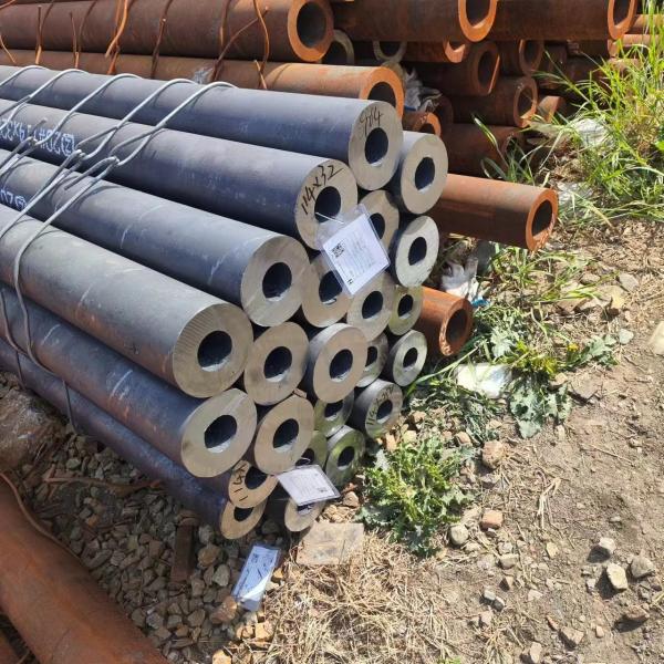 SAE 4140 Alloy Seamless Steel Pipe Custom 6m 8m 10m Length 42CrMo4 Alloy Steel