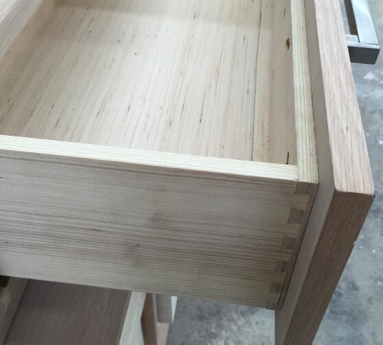 wooden dresser, dresser/ chest,M/F combo ,console,dresser with dovetail drawers ,hospitality casegoods DR-89