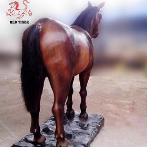 China Custom Animal Resin Statues Animatronic Life Size Horse Sculptures on sale