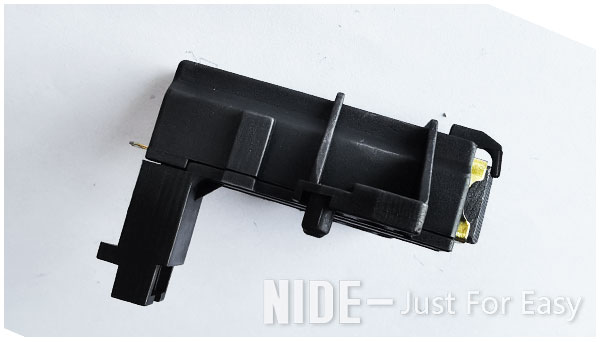 electric motor carbon brush holder.jpg ODM Carbon Brush Holder Electric Motor Spare Parts For Drum Washing Machine Manufacturing
