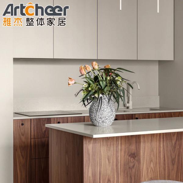 Customized Color Particle Board Kitchen Cabinets With Lacquer Paint Finish For Restaurant Industrial Style