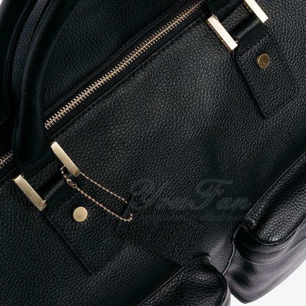 Water Resistant Weekender Garment Duffel Bag With 2 Shoe Pockets