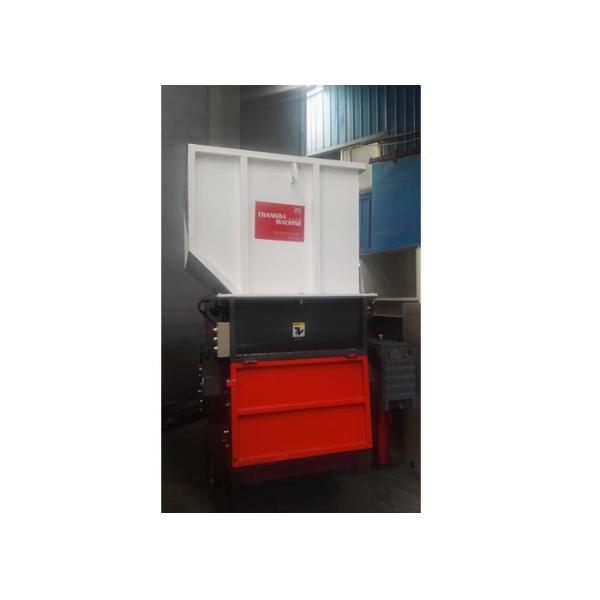 Anti - Slip Plastic Recycling Shredder , Heavy Blade Plastic Bag Shredder Machine