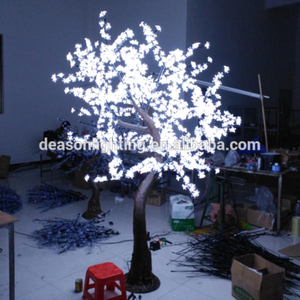 outdoor led tree lights