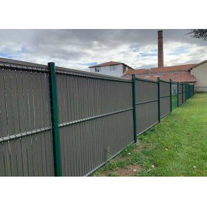 Quality Private Slat Powder Coating Welded Wire Security Fence for sale