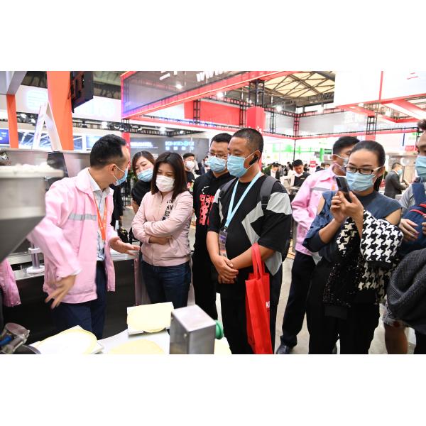 PLC Full Automatic Cake Production Line 220V For Cake Base Making