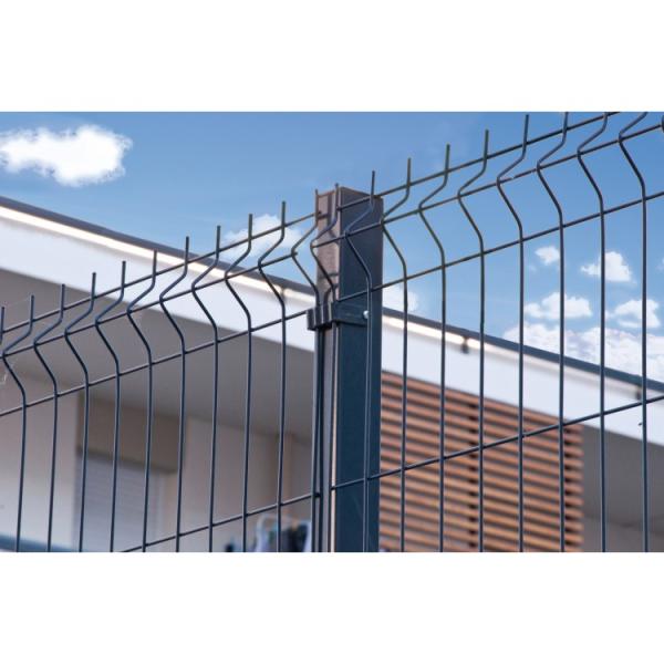 Razor Welded Wire Mesh Fence Panels In 6 Gauge Airport Security Perimeter