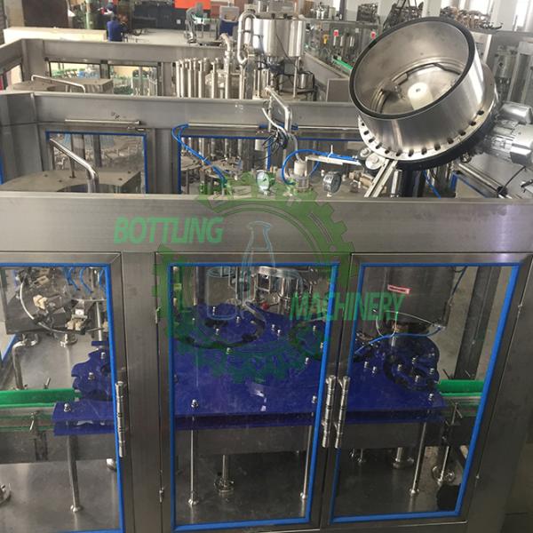 PLC And Touch Screen Crown Cap Isobaric Beer Carbonated Drink Filling Line