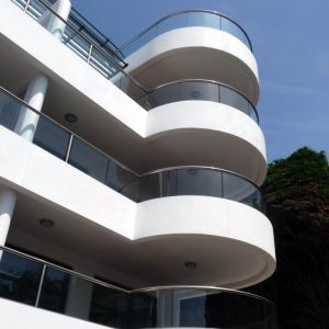 Quality Outdoor Tempered Glass Railing Balcony Aluminum Glass Deck Railing Impact Resistant Aluminum Glass Balcony Railings Staircase Glass Balustrade for sale