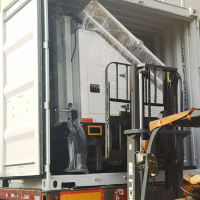 3*300W Solar Panel Solar Camera Trailer Portable Security Camera Trailer DC12V