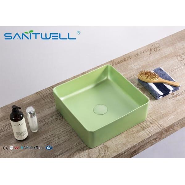 Australian Standard Ceramic Wash Basin 430 * 430 * 150 Mm With Mounting Kit