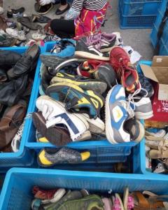 China wholesale used shoes/second hand shoes Grade A  All the shoes are clean, no damage, in pair on sale