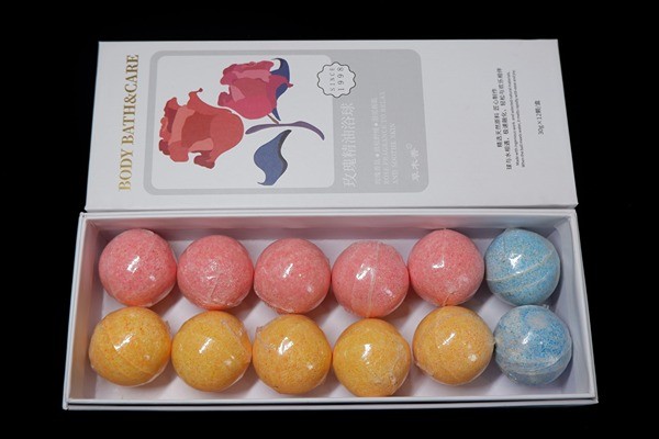 Colorful Rose Scented Bath Bombs Moisturizing Foot Spa Bath Bomb 30g×12PCS