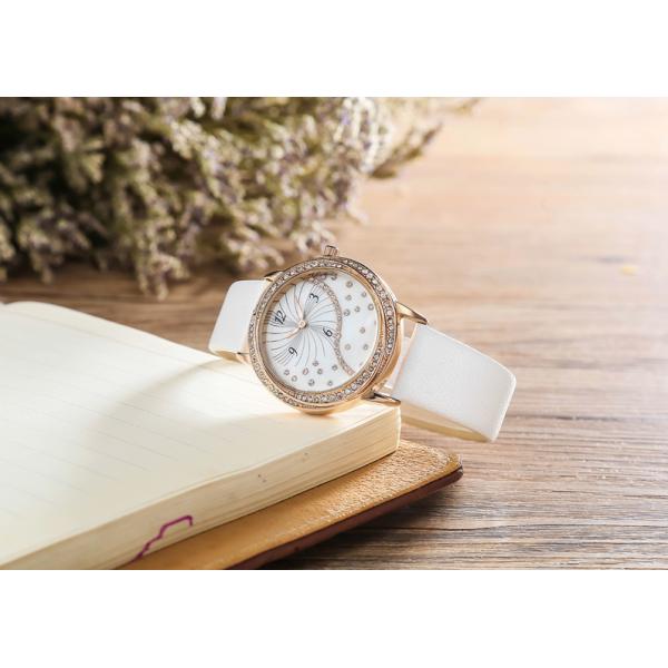 Durable Waterprof Leather Strap Quartz Watch Stainless Steel Back For Ladies
