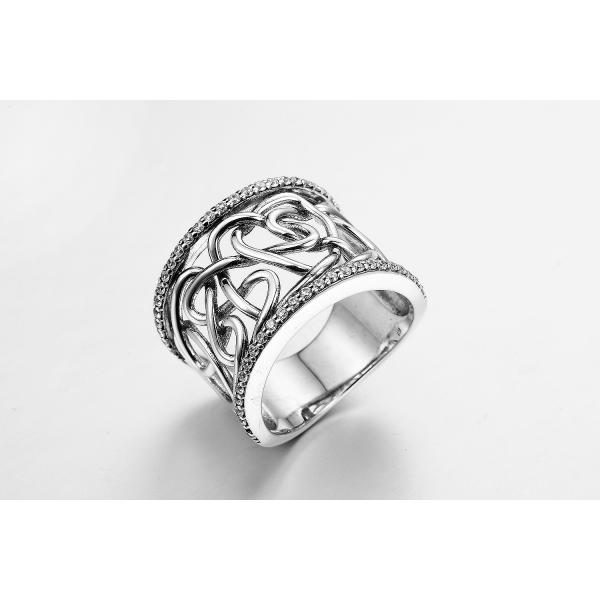 5.81 Grams Silver Wedding Anniversary Rings ODM Oval Cubic Zirconia Ring