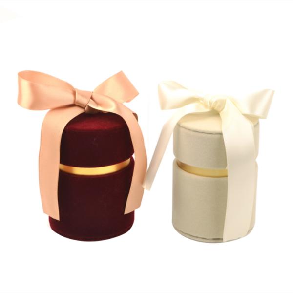 Matte Varnish Surface Finish Round Velvet Gift Box for Wedding Favors and Candied