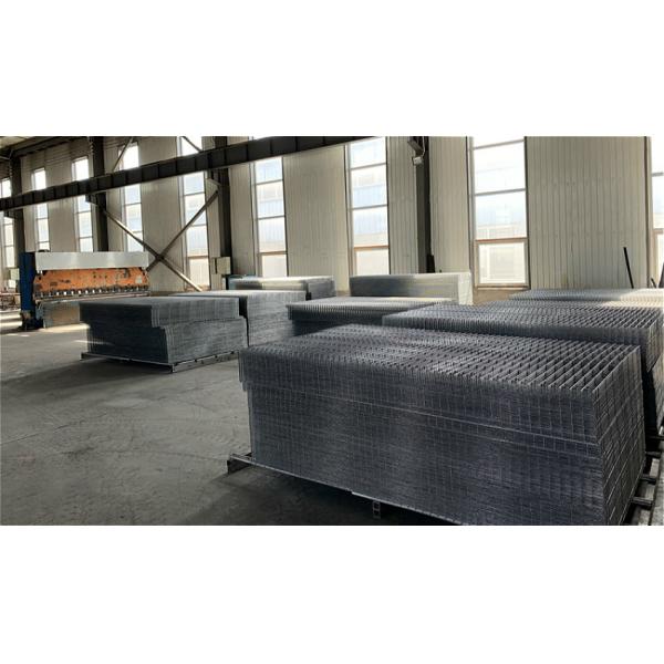 Closely Spaced Cyclone Wire Diamond Chain Link Fence