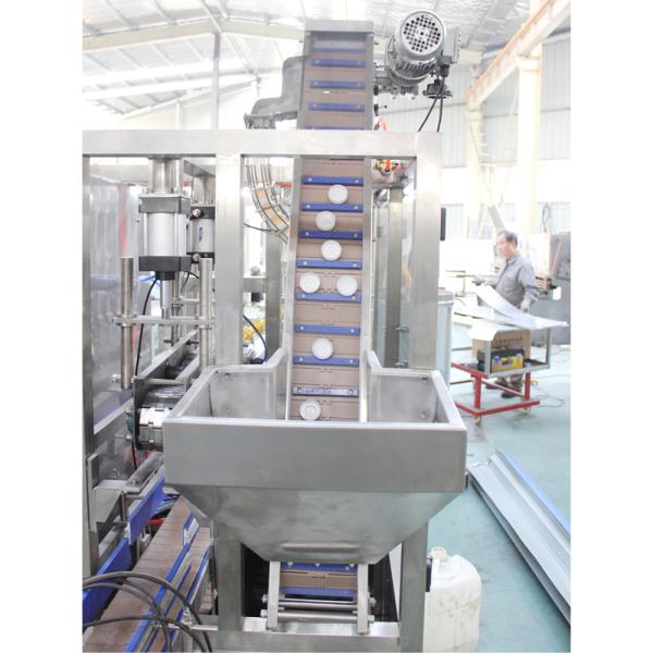 400BPH 500BPH Oil Filling Machine Oil Bottle Packing Machine 1500 KG