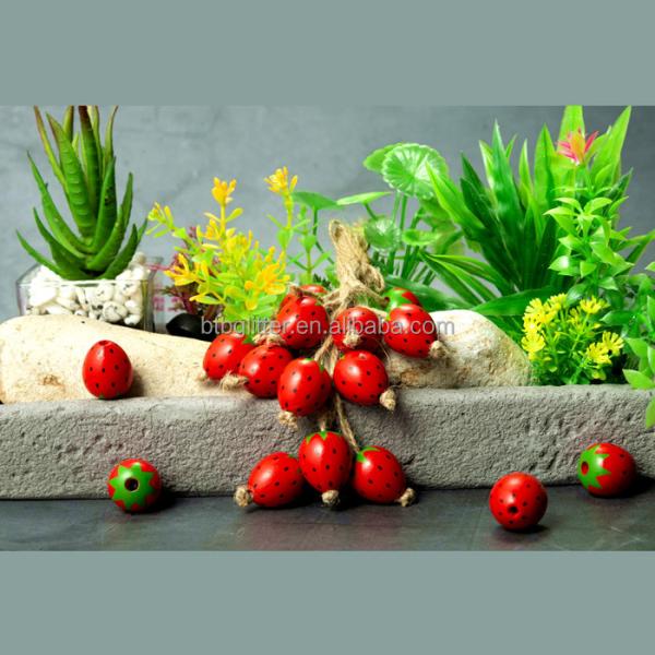 Red Wooden Craft Beads Flower Style Wood Strawberry Beads for Jewelry Making DIY Crafts