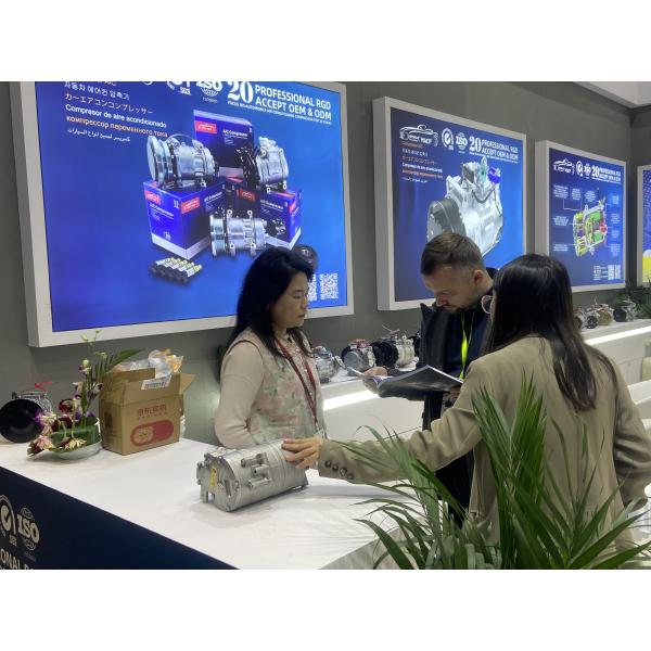 12V Auto AC Compressor HS15 1A 143MM For Ford Everest WXFD165