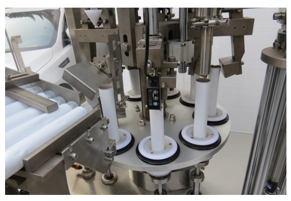 Ointment Cream Filling Sealing Machine Aluminum Plastic Tube 200mm