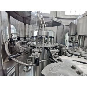 110mm Diameter 5000BPH Auto Liquid Water Bottle Filling Machine