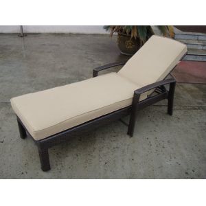 Quality Foldable Rattan Sun Lounger for sale