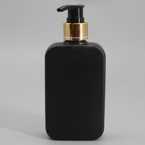 Empty 150ml Lotion Bottle Recyclable Black HDPE Plastic Pump Bottles