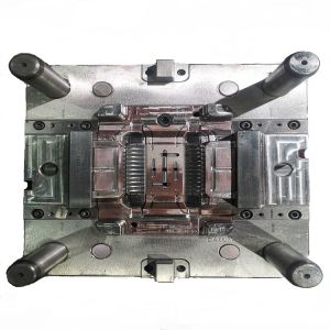 Quality 2 Cavities 500000 Shots Electronics Injection Molding ISO9001 for sale