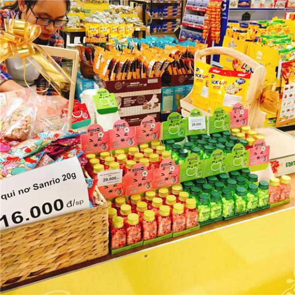 Anti Oxidant Vitamin C Candy Tablets Transparent Triangle Bottle Package