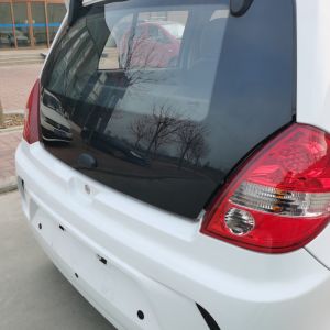 2022 hot sale right hand drive electric car lithium battery high speed electric