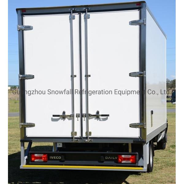 Aluminum FRP Color Steel Truck Body Dry Cargo Box For Euro 5 Emission Standard Diesel