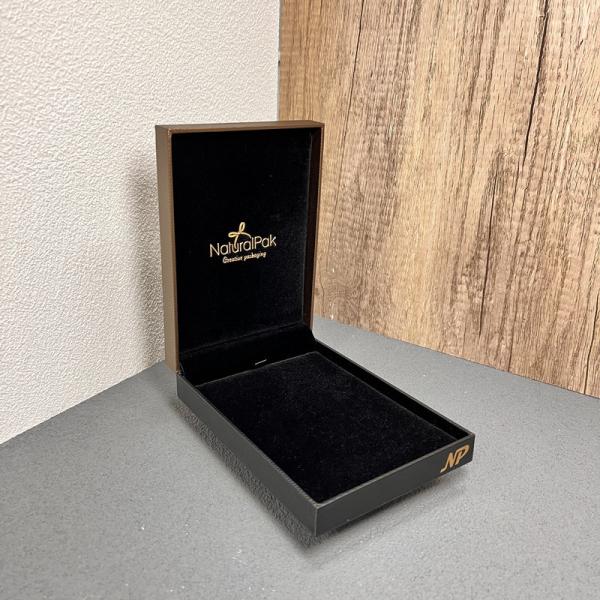 High Quanlity Customized Two Color Packaging Boxes for Ring Earring Pendant Bangle Bracelet Necklace Set Watch Gift