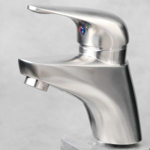 SENTO stainless bathroom faucet with watermark